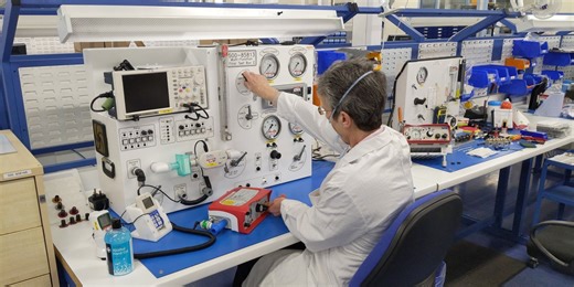 Smiths Group Shares Rise on $2.6 Billion Screening Unit Sale