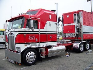 BJ And The Bear, Ownby Trucking Style -- Truckin' For Kids 2011
