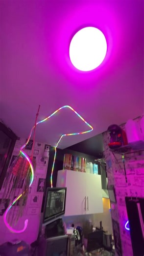 Maybe going OTT with these things 😳 but f it and I can reorganise later if I don’t like afterwards… That’s the merchandise in me always amending something… Now the benefit of USB rope lights and 3xUSB 12 ways micro cute plugs sockets | itrepairall.co.uk