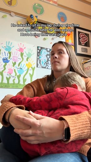 I’ll always look after my students and be their safe place❤️✨🥰🎥Credit : misspughkindergarten(TikTok)✨🍎Like our page Wonder Teachers for more teaching ideas and methods. A team of teachers sharing the highs, lows and honest aspects of teaching! #teacherhumor #primaryteacher #targetteachers #teacheroutfit #iteachmiddleschool #teacherlife #firstgradeteacher #teachersbelike #weareteachers #teachershare #teacherstuff #teacherinspiration #teacherootd #teachergoals #teacherstyle #teacherpaysteacher 