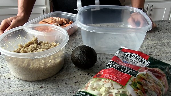 Stop muscle atrophy by changing your day to day easily