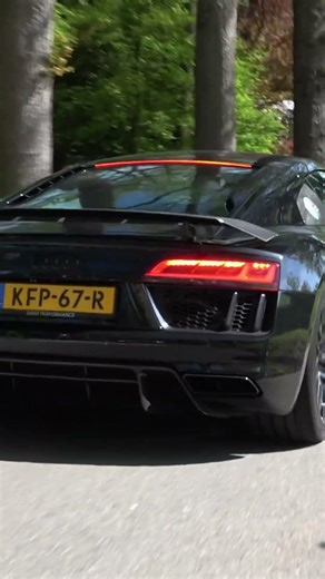 Audi R8 V10 Launch Control FAIL! 🚀 - #audi #launchcontrol #youtubeshorts