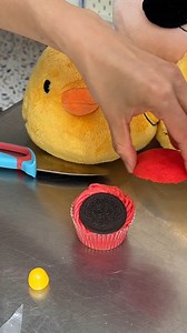 119K views · 169 reactions | Elmo Cupcakes! Elmo says… eat me ❤️ | Chefclub Network | Facebook