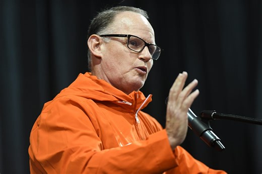 WATCH: Hyped-up video of Clemson Football DC Tom Allen from 5:30AM workout