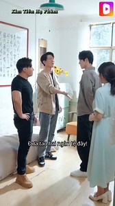 https://page.dramabuzzs.com/s2l/84367.html Lục Minh vốn là Kim Tiên nhưng vì nợ linh thạch lãi cao, phải chuyển thế thành con bạc chết do nợ nần. Anh phát hiện vợ câm xinh đẹp của mình bị ngược đãi. Bắt đầu trải nghiệm nhân gian từ mối duyên vợ chồng, anh kiếm tiền luyện đan dược để chữa bệnh cho cô. | PhimĐi Mini