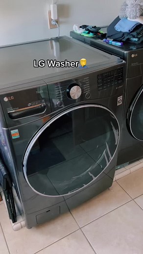 Best Large Washing Machine Comparison: LG Wash Tower vs Samsung