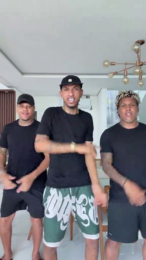 Ela Olha o Marginal: Música e Reflexão