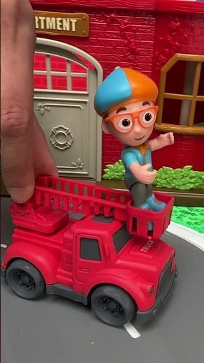 Fire Truck Maze Mission! 🚒🔥 Safety Station Song with Blippi #Shorts #Blipp