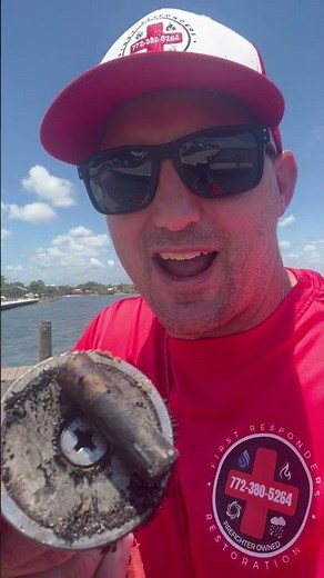Magnet Fishing in Jensen Beach Florida: Unbelievable Treasure Found!