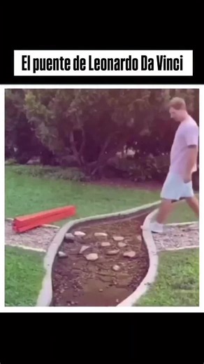 🫶🏻 Héritage. Le pont à arc unique imaginé par Léonard de Vinci est un projet visionnaire conçu en 1502 pour relier les rives de la Corne d’Or à Constantinople. Ce pont, jamais construit à l’époque,… | sylVIE noQUERO🌿 | 19 commentaires