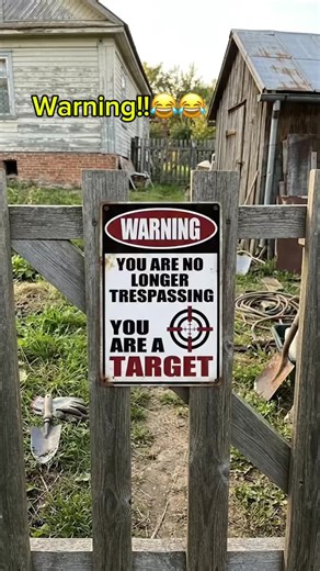 I love that 🤣😂🤣#metalsign #fyp #funnydecor #freestate