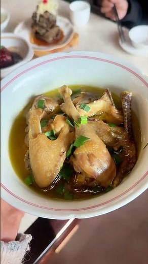 The ultimate Wuxi food tour for first-timers! A must-try local feast. 🍖
