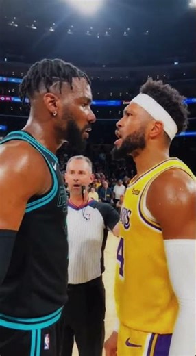 The Most POLITE Heated Moment Ever 😅🔥 #EliteNBAMoments #NBA #NBAShorts