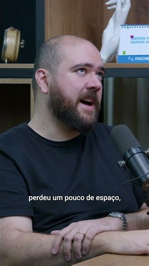 O copywriter acabou? Não. Ele mudou de lugar.
