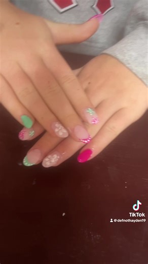 Hayden | nail tech on TikTok