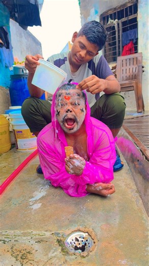 Cute baby is confused🤣Mamu being funny🤣🤣 #trending #funny #comedy #funnyface #befunnynow🤣🤣