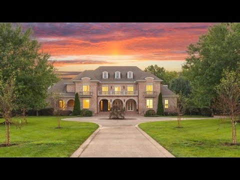 INSIDE A HIDDEN RIVER $4.4M Franklin TN Luxury Home | Nashville Real Estate | COLEMAN JOHNS TOUR