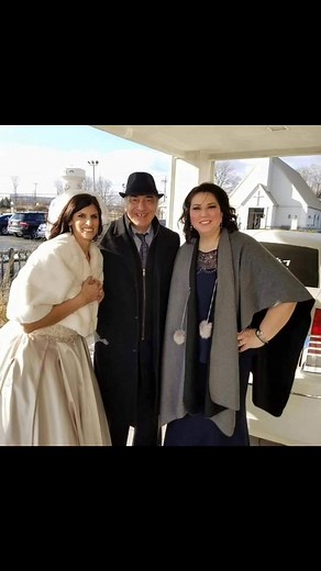 #AgapiLimousine #WeddingLimos #BridalParty #AgapiLimousinePartyBus | Agapi Limousine | Facebook