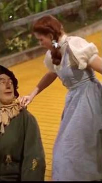 Wizard of oz scarecrow scene