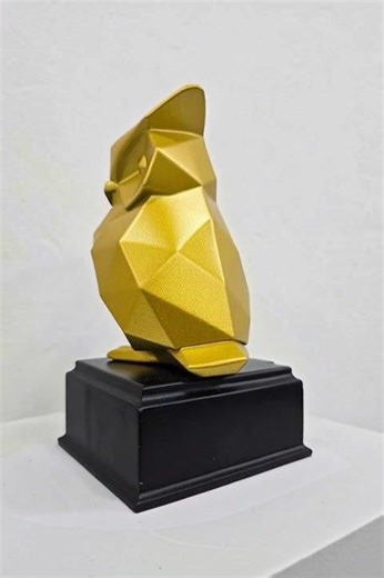 Sculptures Polyester Resin | Available on IndiaMART