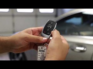 How to use your MB key lock and unlock features | Mercedes-Benz Of Goldens Bridge