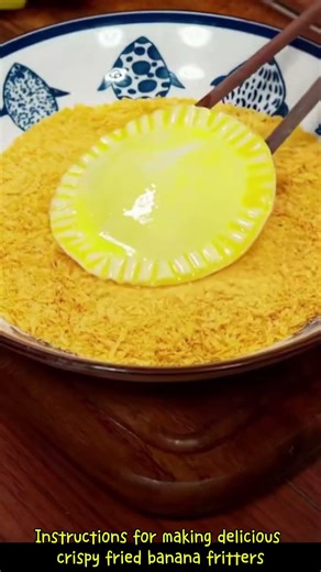 Instructions for making delicious crispy fried banana fritters