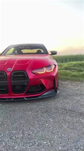 I Tried Using WhatsApp While Driving a Luxury BMW for a Week