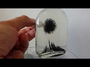 Magnetic Display Using Iron Oxide Powder