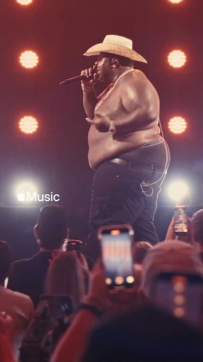 996K views · 16K reactions | Run my #AppleMusicLive performance back anytime you want, exclusively on Apple Music apple.co/BigXAML | bigxthaplug | Facebook