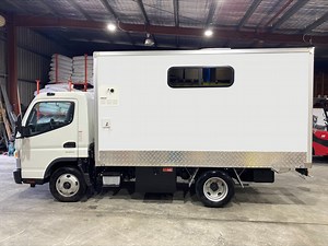 Maxi Dog Wash Truck - Dog Wash Trailer King