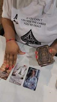 Somebody's getting a message they will never forget #fypviral #tarotreader