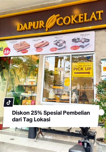 Save Video ini biar gampang pantau promo di Dapur Cokelat, langsung di ambil promonya kalau kalian lagi pengen cake yang nyoklat banget, klik tag lokasi di video aku ya guys #promomakanharian #rayakankepulangan #dapurcokelat #blackforest #blackforestcake