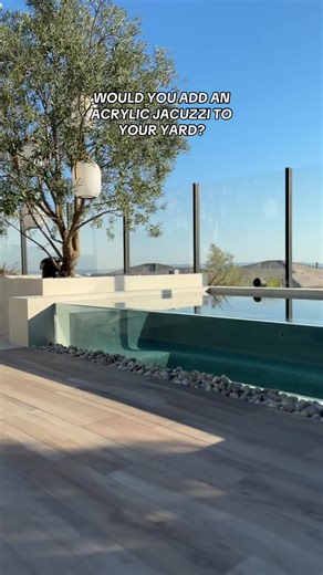 Elevate Your Yard with an Acrylic Jacuzzi