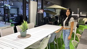 1K views · 37 shares | אני פשוט אוהבת את השילובים עם הכסא היפה הזה! מגיע ב-7 צבעים היסטרים ברמות ! ניתן לשלב אותו בכל שולחן ! אז מה הבחירה שלכם ?  לרכישה ומשלוח עוד היום  צרו קשר 050-4765863 | קישור לוואצאפ : https://did.li/CohenCenter | כהן סנטר - ריהוט גן מהיבואן לצרכן | Facebook