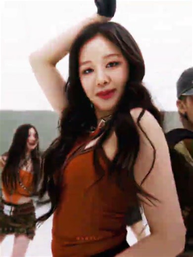 Pharita ( Babymonster ) After Effects edit | Montagem Nami ( Slowed ) #babymosnter #pharitaedit