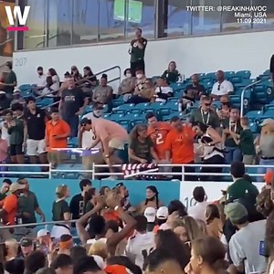 89K views · 2.2K reactions | Bei einem College-Football-Spiel in...