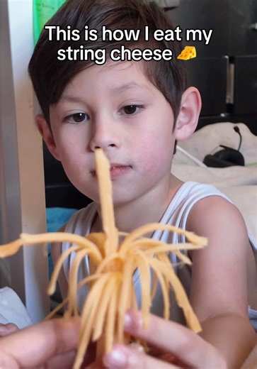 String Cheese Mozzarella: Enjoying the Peelable Snack