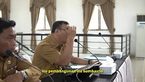 Di rapat lanjutan bersama OPD, saya menagih progres program Deli Serdang Sehat. Saya ingin setiap pekerjaan terukur dan terstruktur, terutama yang berkaitan dengan pelayanan publik. Dan saya selalu mengingatkan kepada para OPD bahwa yang menilai kinerja kita bukan hanya saya, tapi juga masyarakat. #asriludintambunan #deliserdang #deliserdangsehat | Asri Ludin Tambunan