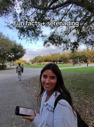 Fun facts serenading 😭😭🙏🏻🙏🏻🔥🔥 #funfacts #animals #college #usa #Rihanna