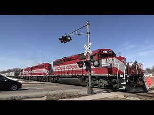 Wisconsin & Southern Freight Train - Slinger