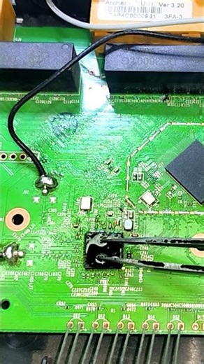 WiFi Router 5GHz IC Replace 🔧 (Fixing Issue)