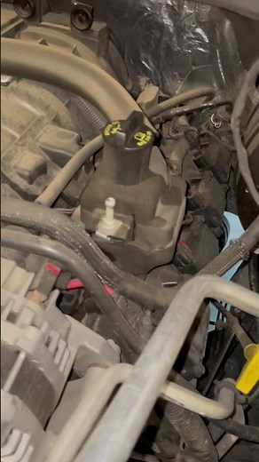 How to remove Hemi 5.7 Engine Cover #shorts #trucks