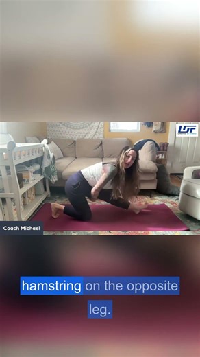 Dynamic lunge for hip mobility