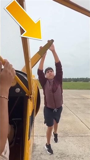 Starting a Plane with Hand Power 😨