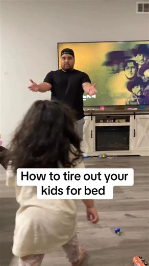 Our nightly routine 😂 ( hat by @golfpapi.co ) | Oscar Miranda