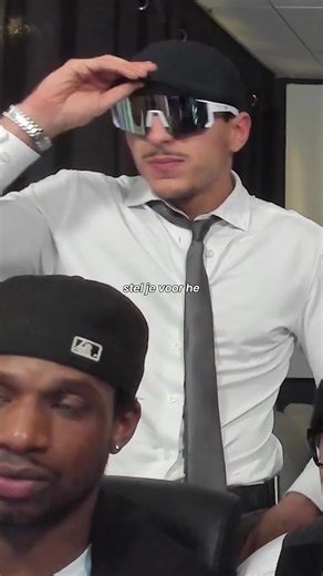 bro heeft WAT een keer gezien??⏸️🤨 @DeHoofdkwartier #dehoofdkwartier