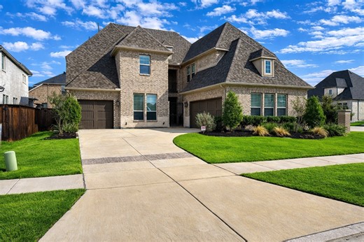 6738 Barnes Dr, Frisco, TX 75034 - MLS 21270648 - Coldwell Banker