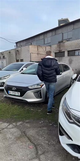 Оновлення авто на вітрині CARid в Києві🔥 #carid #автопідвиплату #лізинг #автокиїв