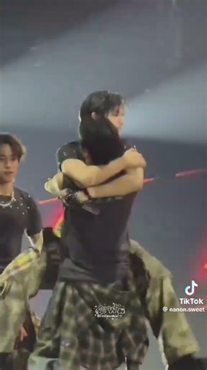 Nut stylishly claimed his man😂❤️#nuthong #nanon_korapat