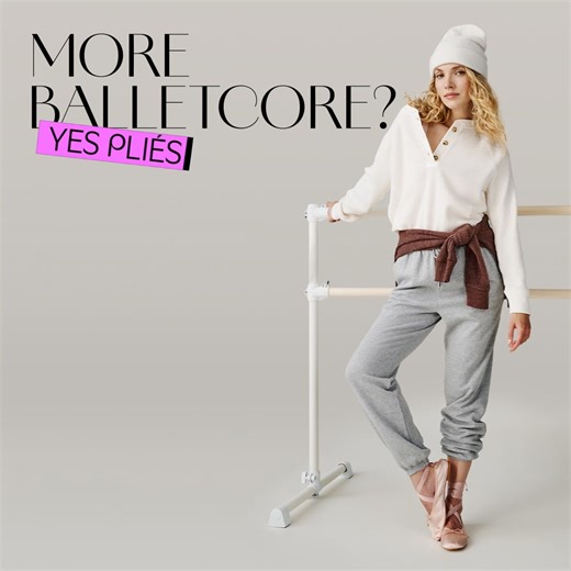 9.9K views · 198 reactions | A standing ovation for pastel PowerSoft, cozy fleece layers, and the added bonus of looking like an off-duty ballerina. | Old Navy | Facebook